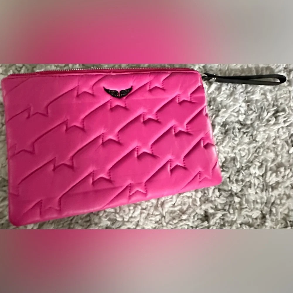 ‼️RARE‼️🎸Zadig & Voltaire🎸🔥NWOT🔥Uma Wing Quilted Leather Wristlet/Clutch in Pink - Picture 3 of 15